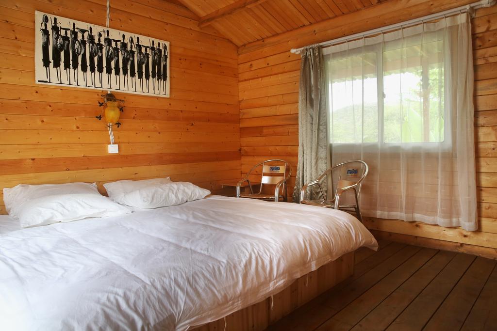 Jambo Mara Safari Lodge Ololaimutiek Стая снимка