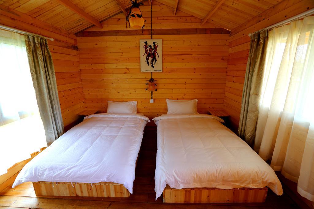Jambo Mara Safari Lodge Ololaimutiek Стая снимка