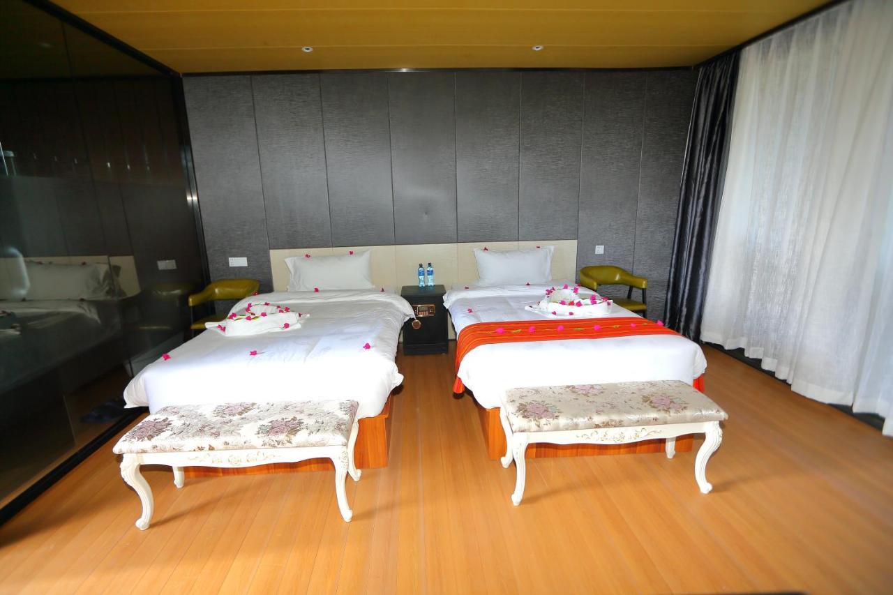 Jambo Mara Safari Lodge Ololaimutiek Екстериор снимка